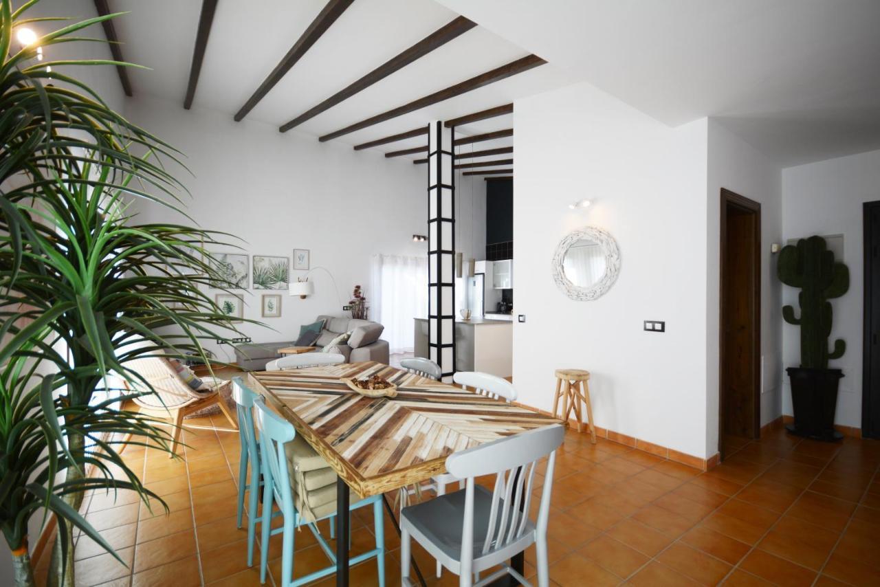 Beautiful Spacious Villa With Private Heated Pool In Lajares Ngoại thất bức ảnh